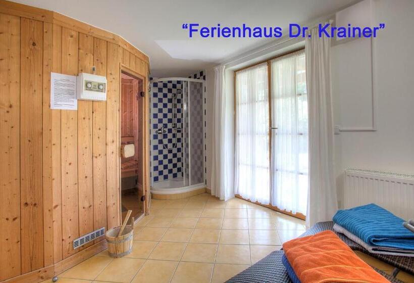 带3个卧室的高级公寓, Ferienhaus Christina & Haus Dr. Krainer