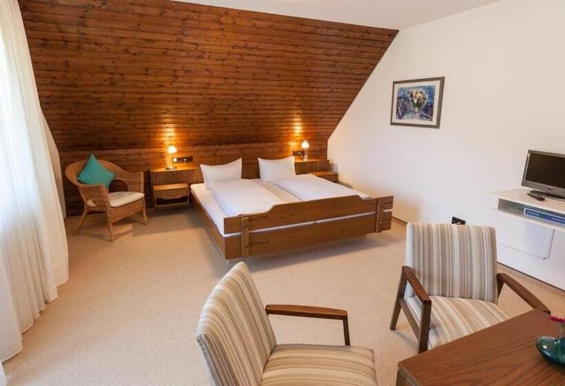 Quarto standard, Gasthaus Zum Hirsch