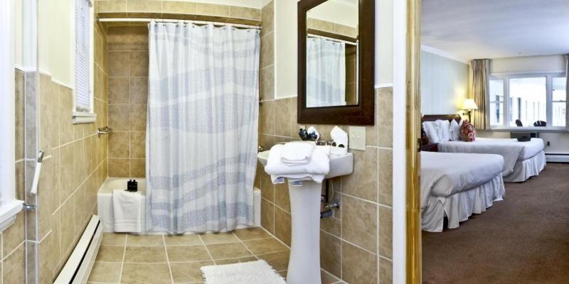 스탠다드 룸 더블 침대 2개, Gauthier's Saranac Lake Inn