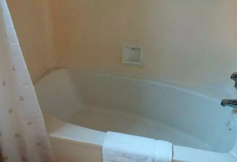 キングサイズベッドのスタンダードルーム, Motel 6 - Aberdeen, WA