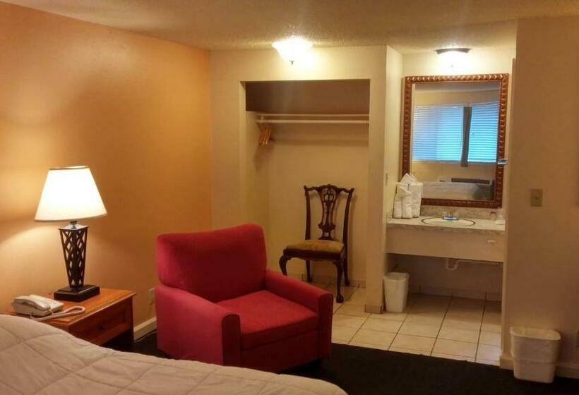 带大床的标准间, Oceans Inn & Suites