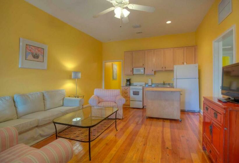 침실 3개 아파트, Havana Inn