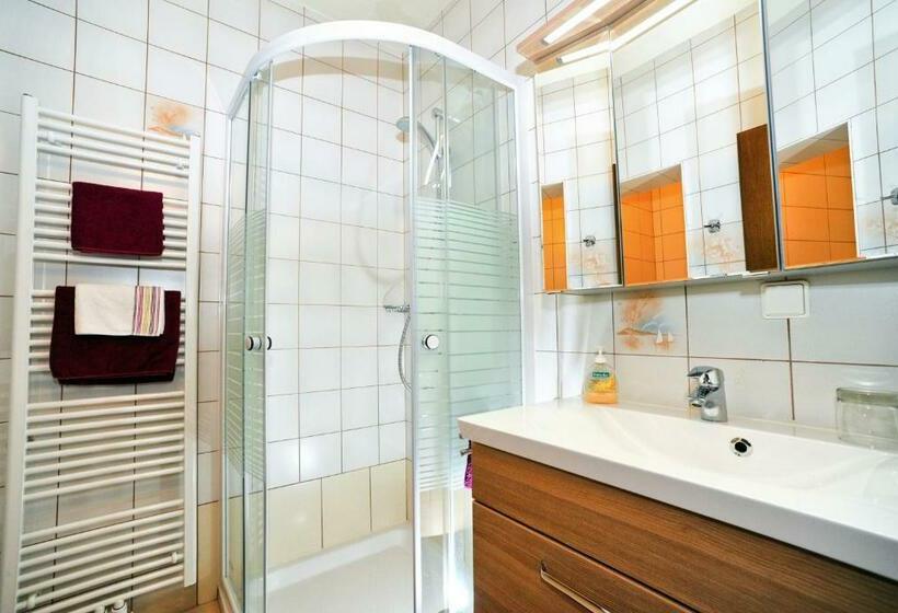 Номер Стандарт, Martinihof Bad Tatzmannsdorf