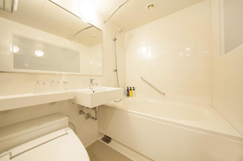 带大床的标准间, Olympic View Inn