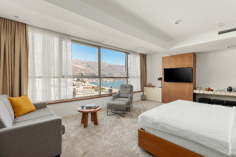 小型套房, Olympic View Inn