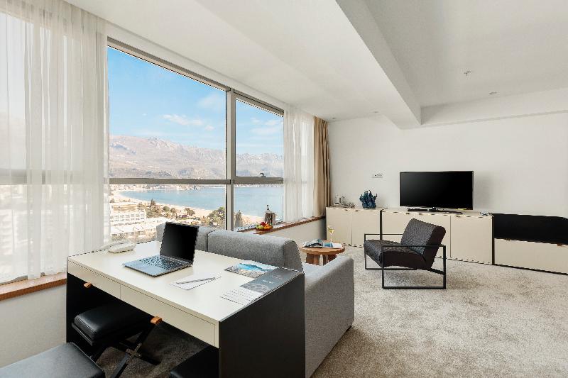 小型套房, Olympic View Inn