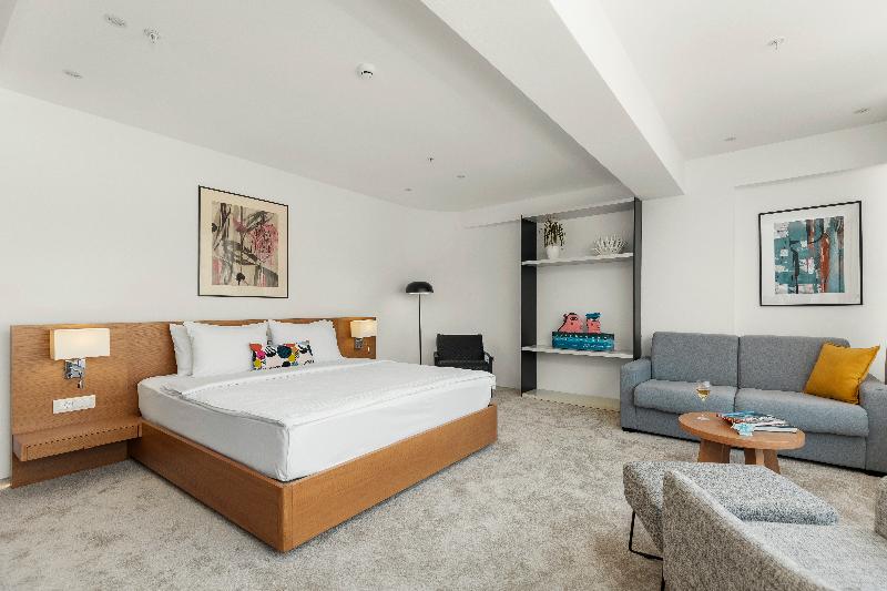 小型套房, Olympic View Inn