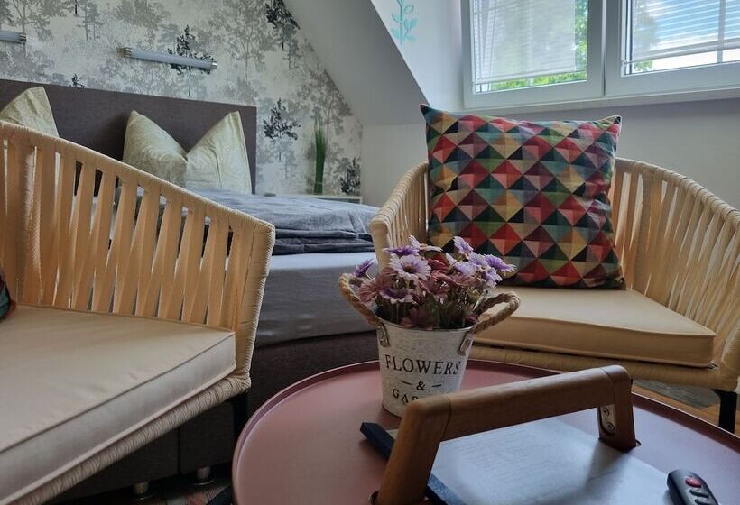 חדר סטנדרט לשלושה, Pension Ilmhof