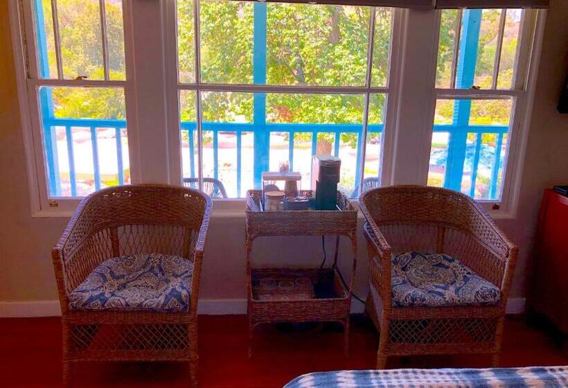 إستوديو قياسى, Rio Sierra Riverhouse