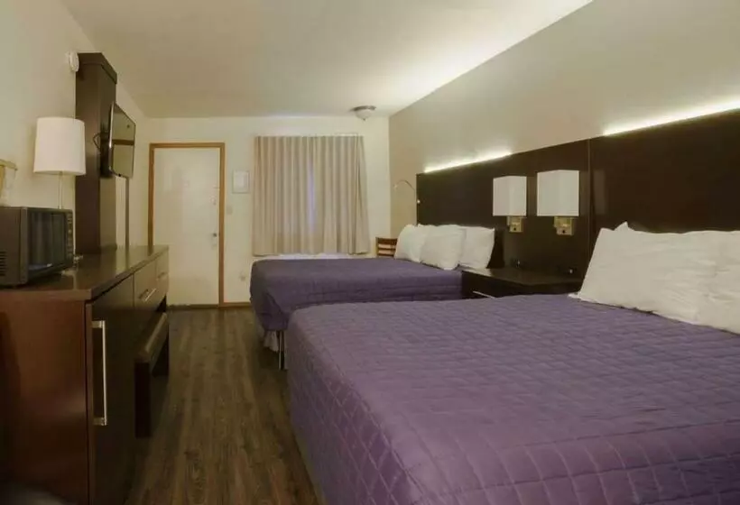 デラックスルーム, Shady Acre Inn And Suites