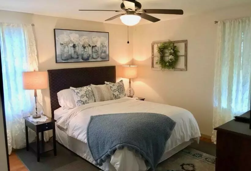 スタンダードルーム, The Little Italy Of Niagara Falls Bed & Breakfast