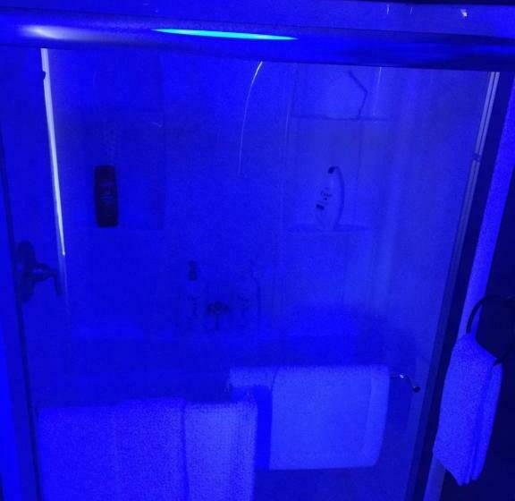 标准间, The Little Italy Of Niagara Falls Bed & Breakfast