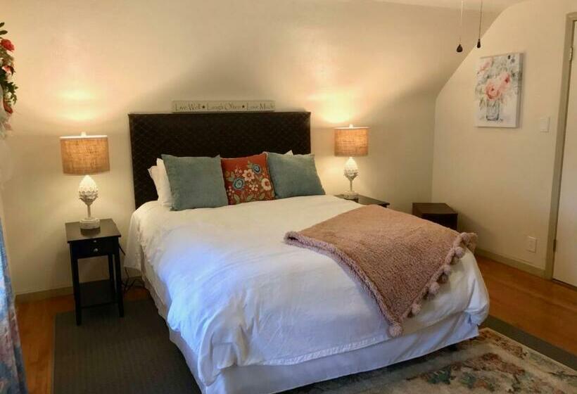 스탠다드 룸, The Little Italy Of Niagara Falls Bed & Breakfast