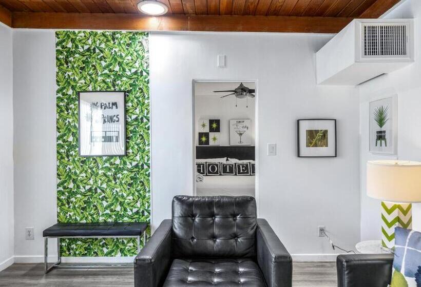 스위트, The Three Fifty Hotel, A Kirkwood Collection
