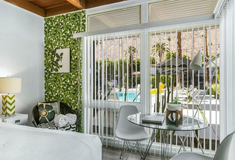 キングサイズベッドのスタンダードルーム, The Three Fifty Hotel, A Kirkwood Collection