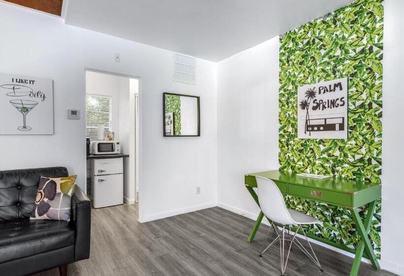 スイート, The Three Fifty Hotel, A Kirkwood Collection