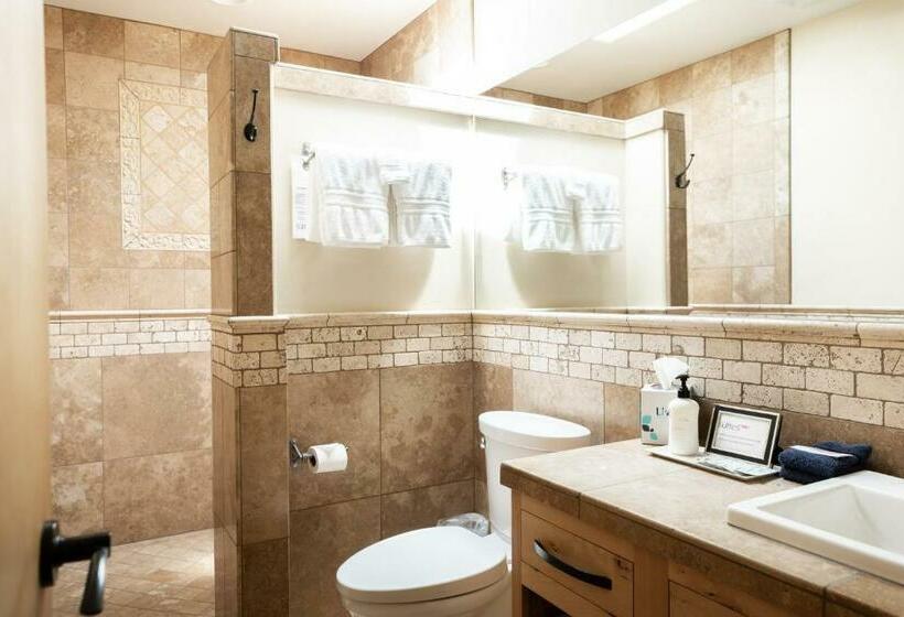 سوئیت با تخت بزرگ, Wall Street Suites