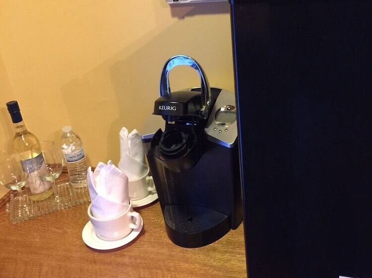 חדר דלוקס, Wc Lipe Mansion