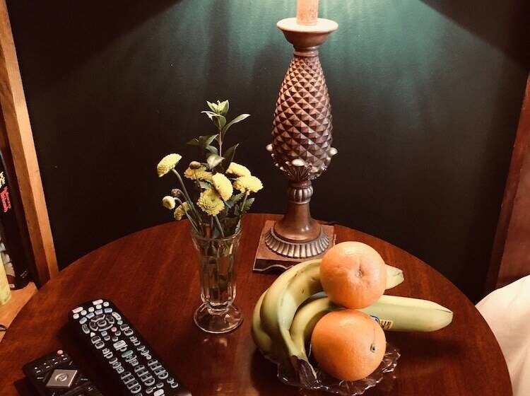 חדר דלוקס, Wc Lipe Mansion