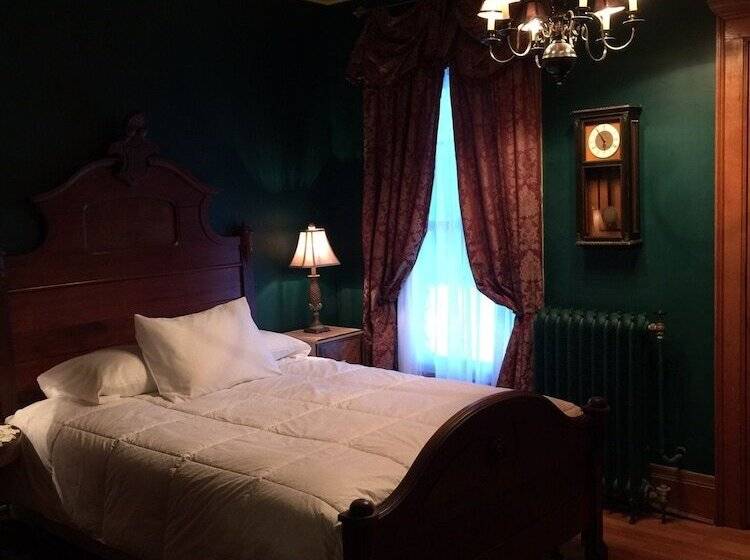 デラックスルーム, Wc Lipe Mansion