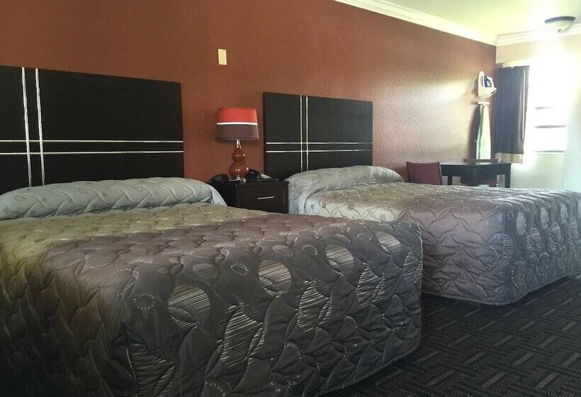 חדר סטנדרט שתי מיטות זוגיות, Orange City Motel   Orange City