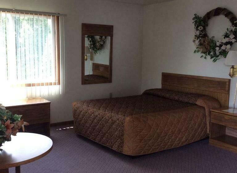 غرفة قياسية, Spring Hill Motel