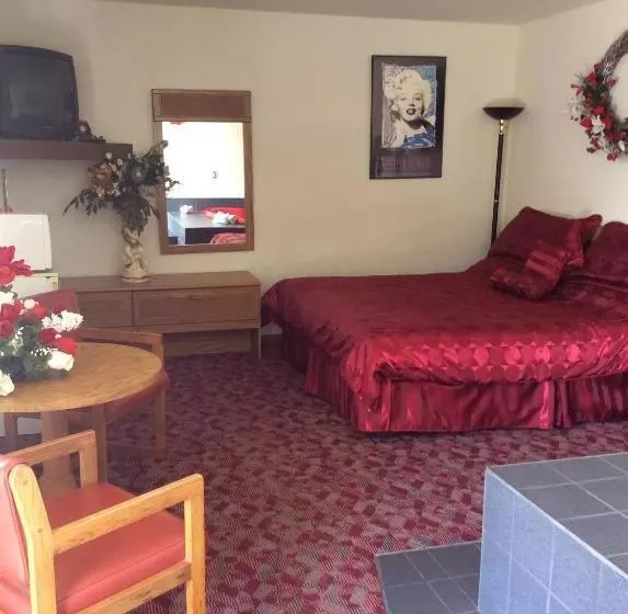 キングサイズベッドのスタンダードルーム, Spring Hill Motel