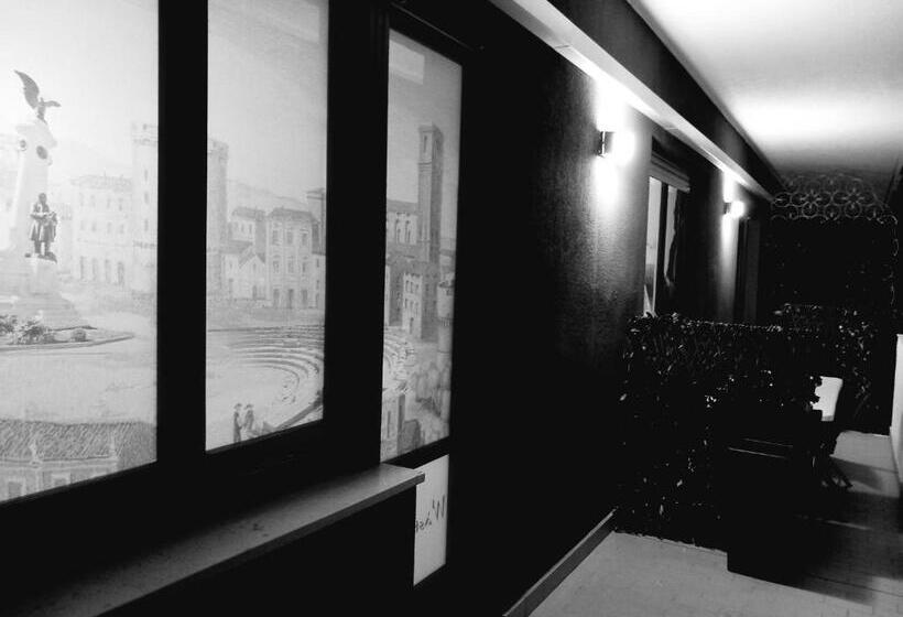 バルコニー付きジュニアスイート, Wast Host By Michelangelo