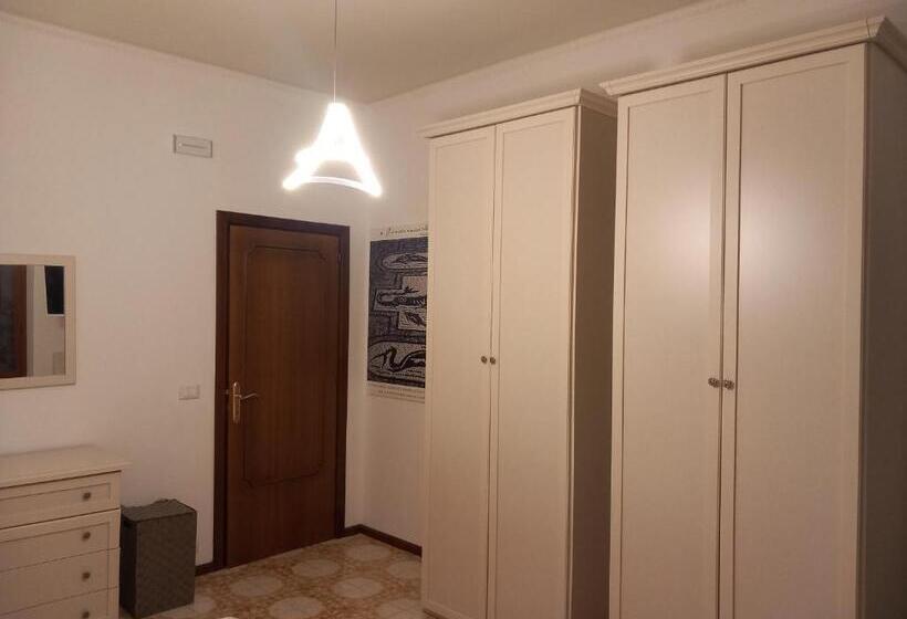 バルコニー付きジュニアスイート, Wast Host By Michelangelo