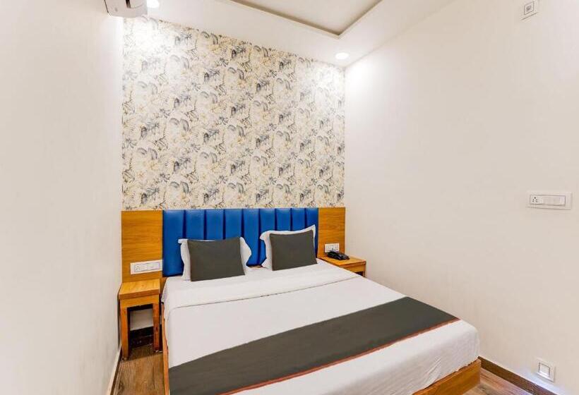 חדר קלאסי לשלושה, O Mahi Inn