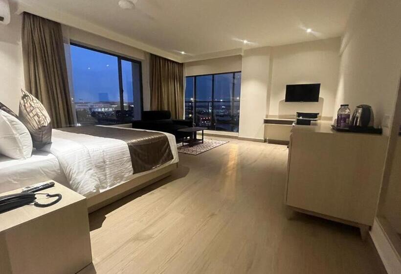 Номер Superior Кровать Кинг, Presidency Airport