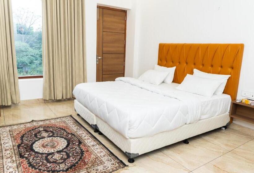Quarto Deluxe Cama King, The Lodgers Hotel Near India Expo Centre & Mart Greater Noida