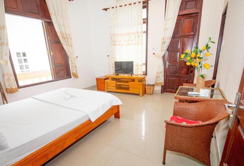 اتاق استاندارد با تخت بزرگ, Lux Hotel Villa Hồ Bơi