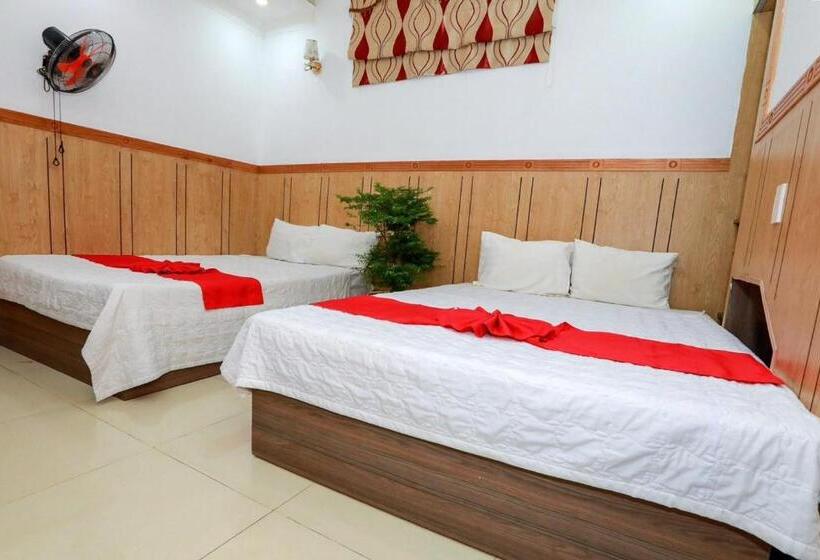 اتاق خانوادگی, Lux Hotel Villa Hồ Bơi