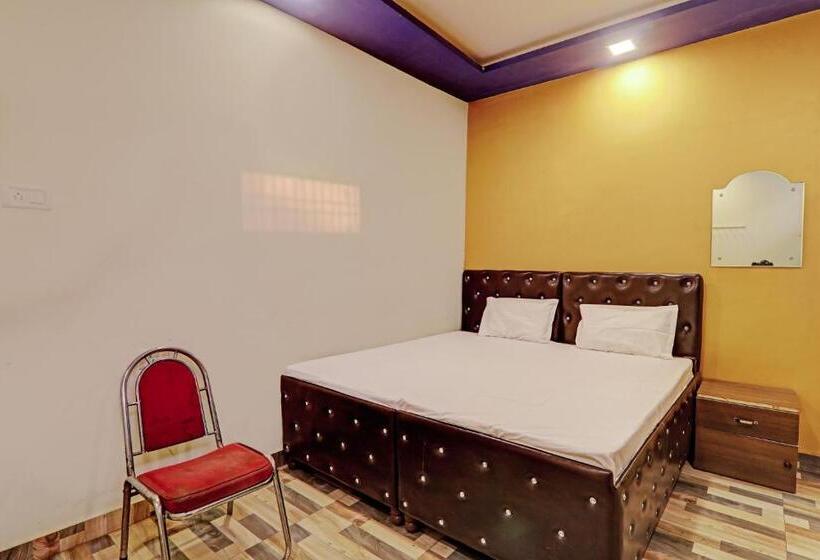 Quarto Triplo Clássico, Oyo Hotel Shyam Palace