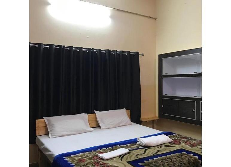 Quarto Estandar, Balaji Atithi Bhawan