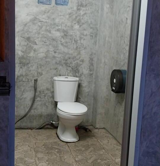 스탠다드 룸 공동 욕실, Ban Oreo Homestay