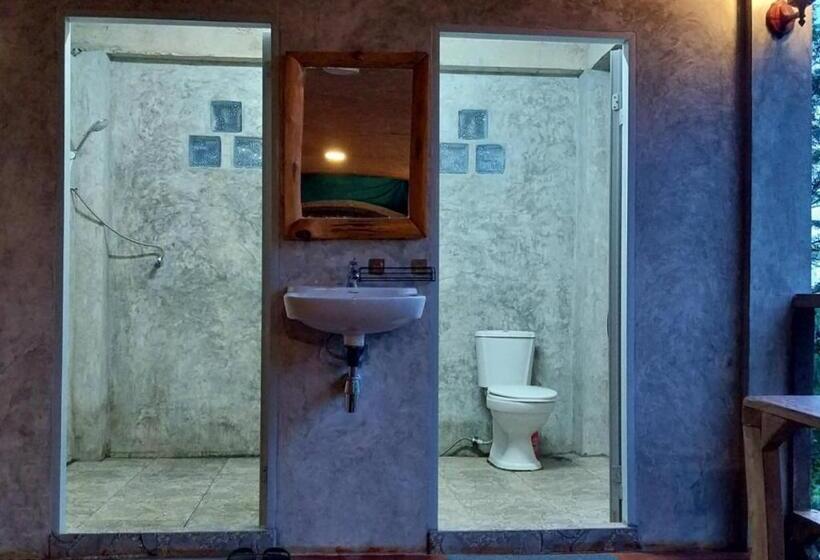 스탠다드 룸 공동 욕실, Ban Oreo Homestay