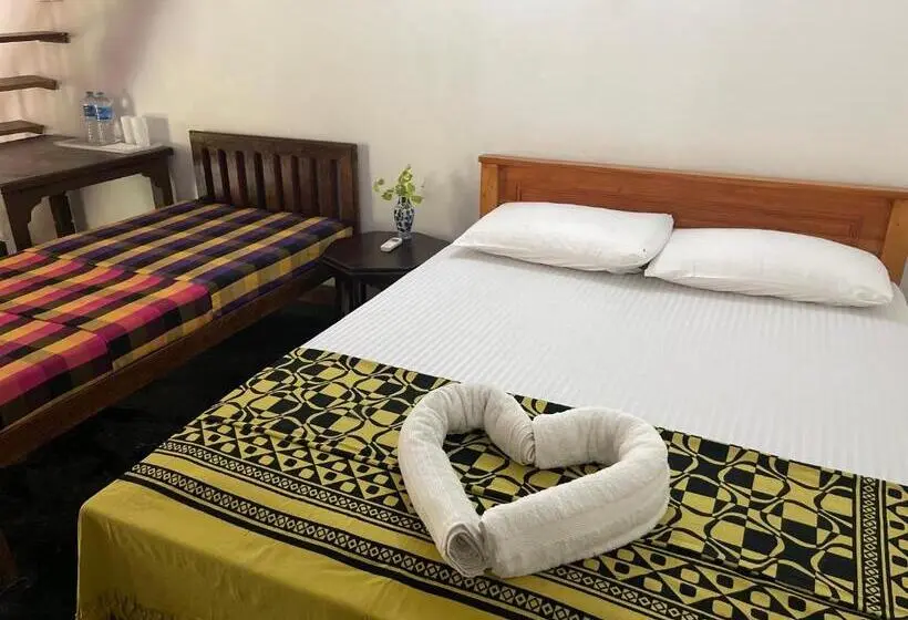 Perhehuone Vuoristonäkymä, Eagles Lodge   Kandy