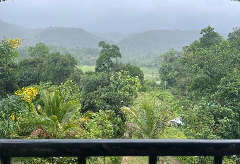 חדר סטנדרט, Eagles Lodge   Kandy