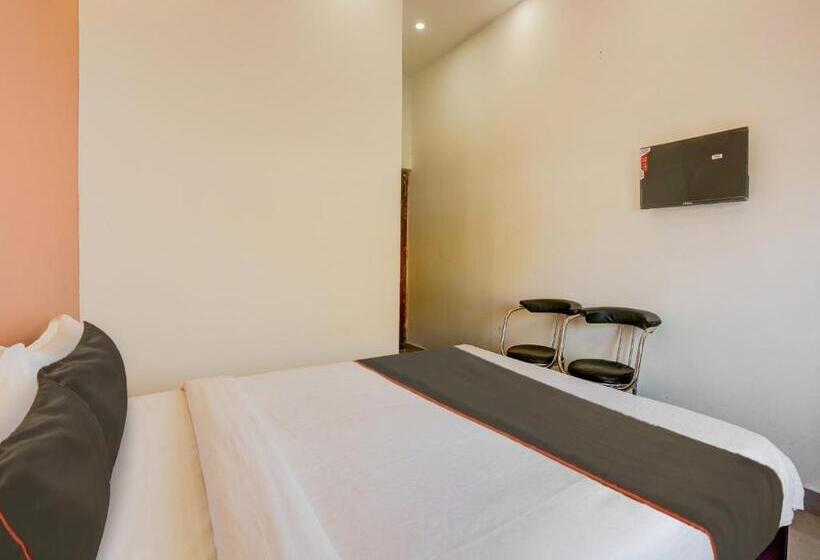 Quarto Triplo Clássico, North Hotel & Lawn