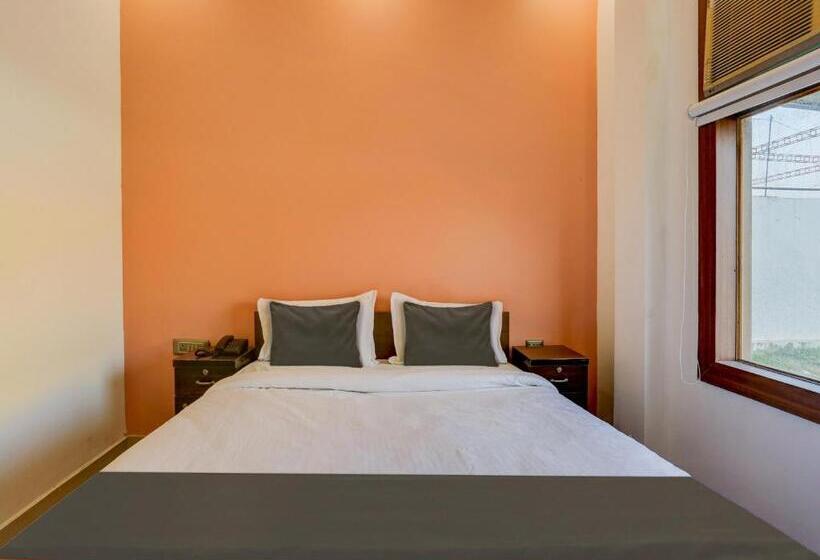 Quarto Triplo Clássico, North Hotel & Lawn