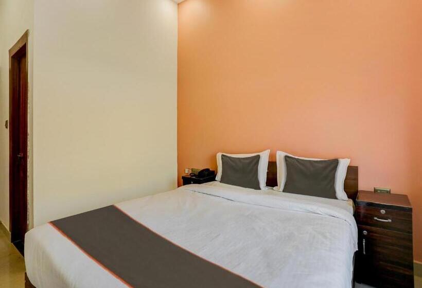 Quarto Triplo Clássico, North Hotel & Lawn