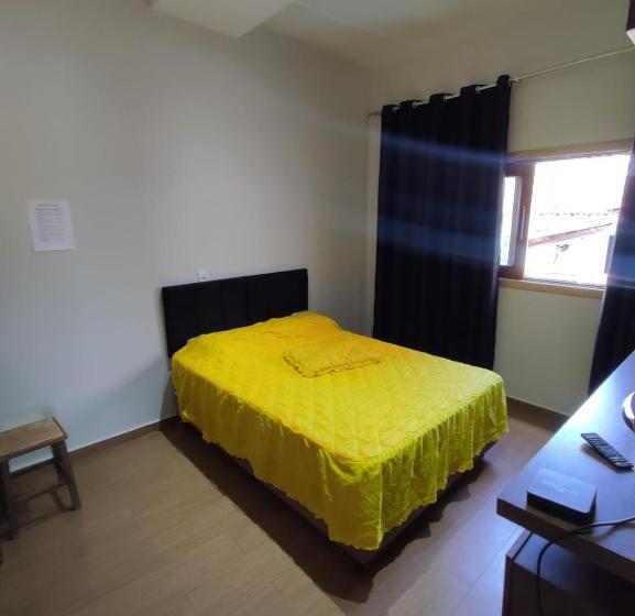 غرفة قياسية حمام مشترك, Pousada Santos