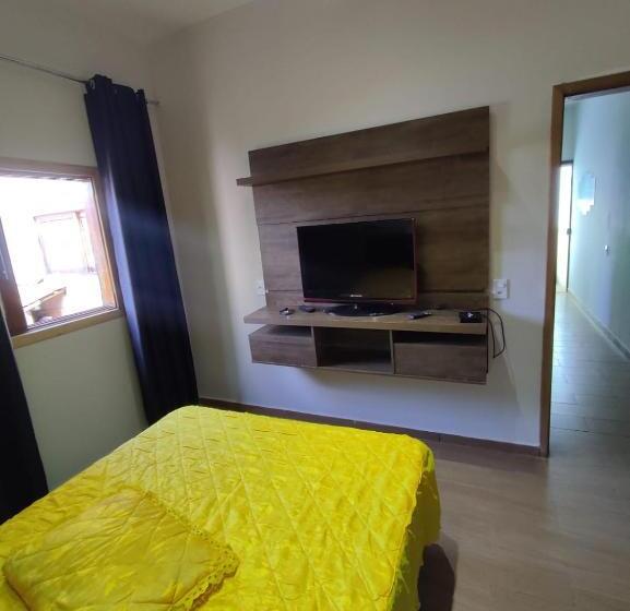 غرفة قياسية حمام مشترك, Pousada Santos