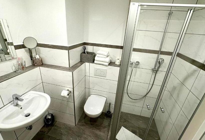 マウンテンビュースタンダードルーム, Brandstatthof   Hotel Und Restaurant