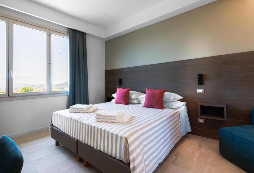 سوئیت جونیور خانوادگی, Agriturismo Terra Volonteri