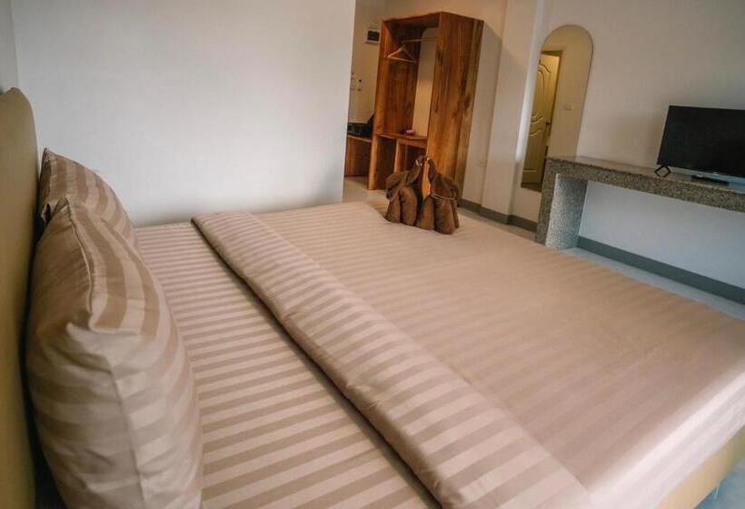 带大床的豪华间, Chor Grande Resort