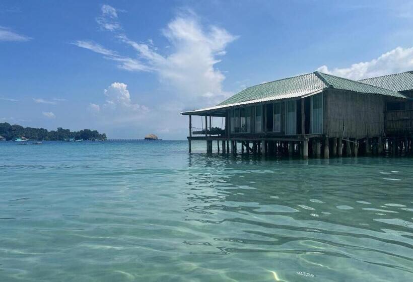 豪华海景房, Salacia S Suite