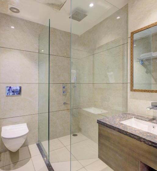 غرفة ديلوكس, Luxe Resorts   Centrally Heated Air Conditioned Hotel In The Heart Of Kasauli